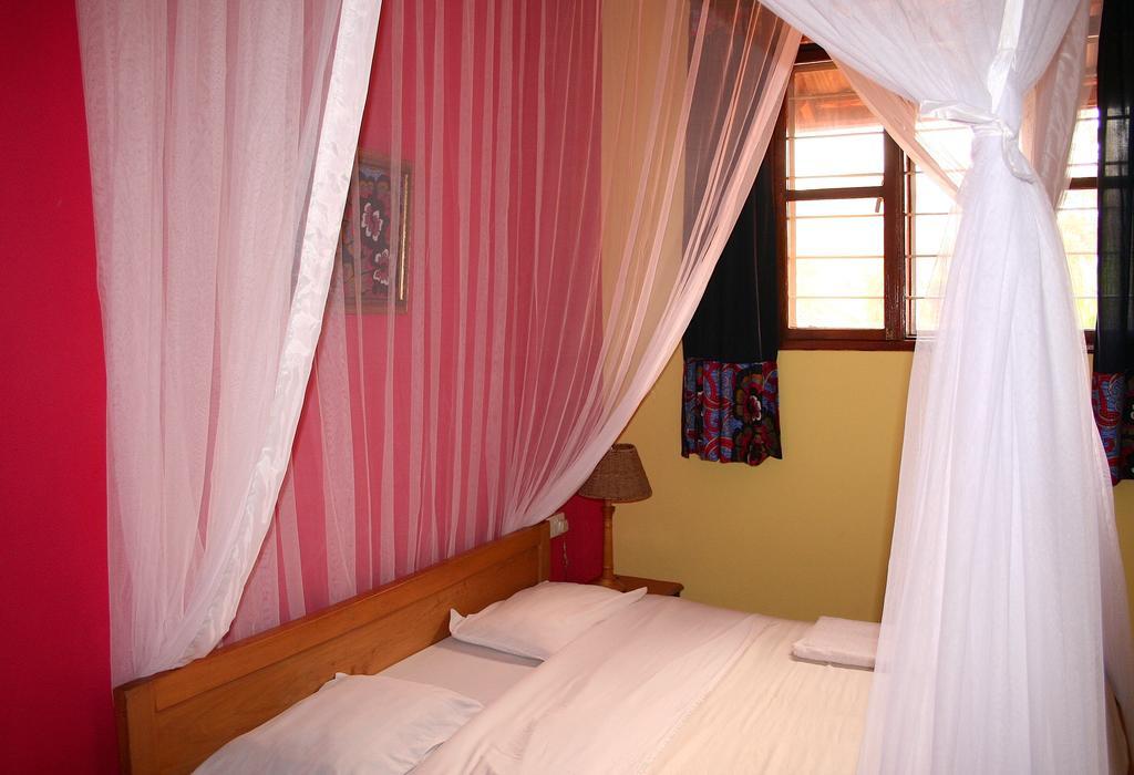 Hotel Acacia Kampala Pokoj fotografie