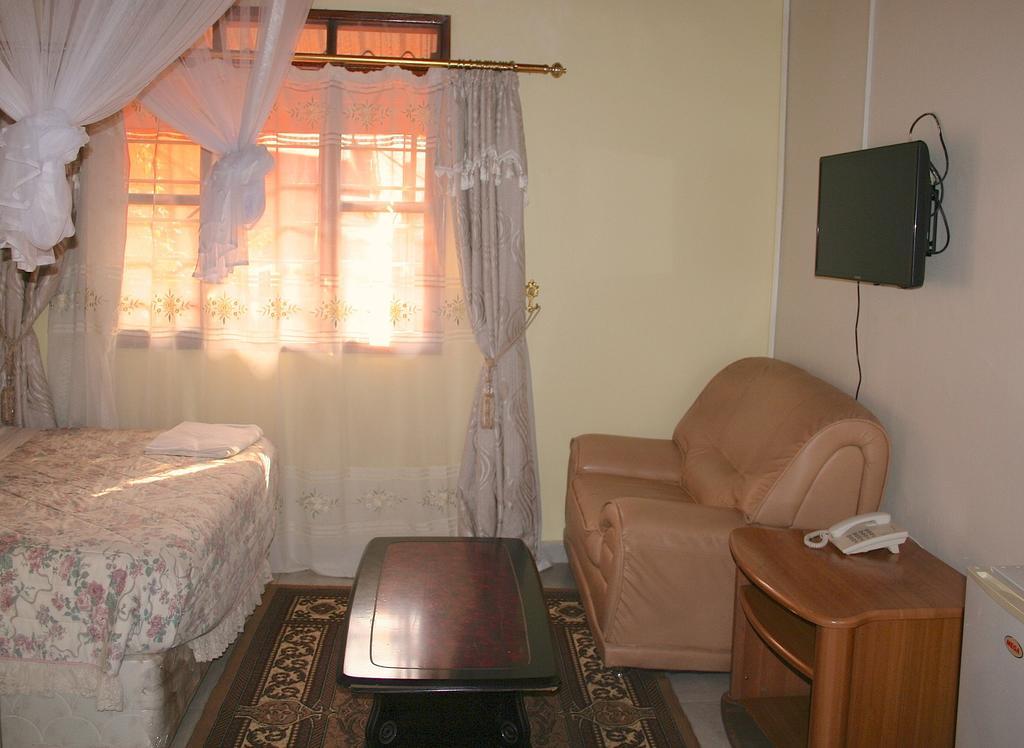 Hotel Acacia Kampala Pokoj fotografie