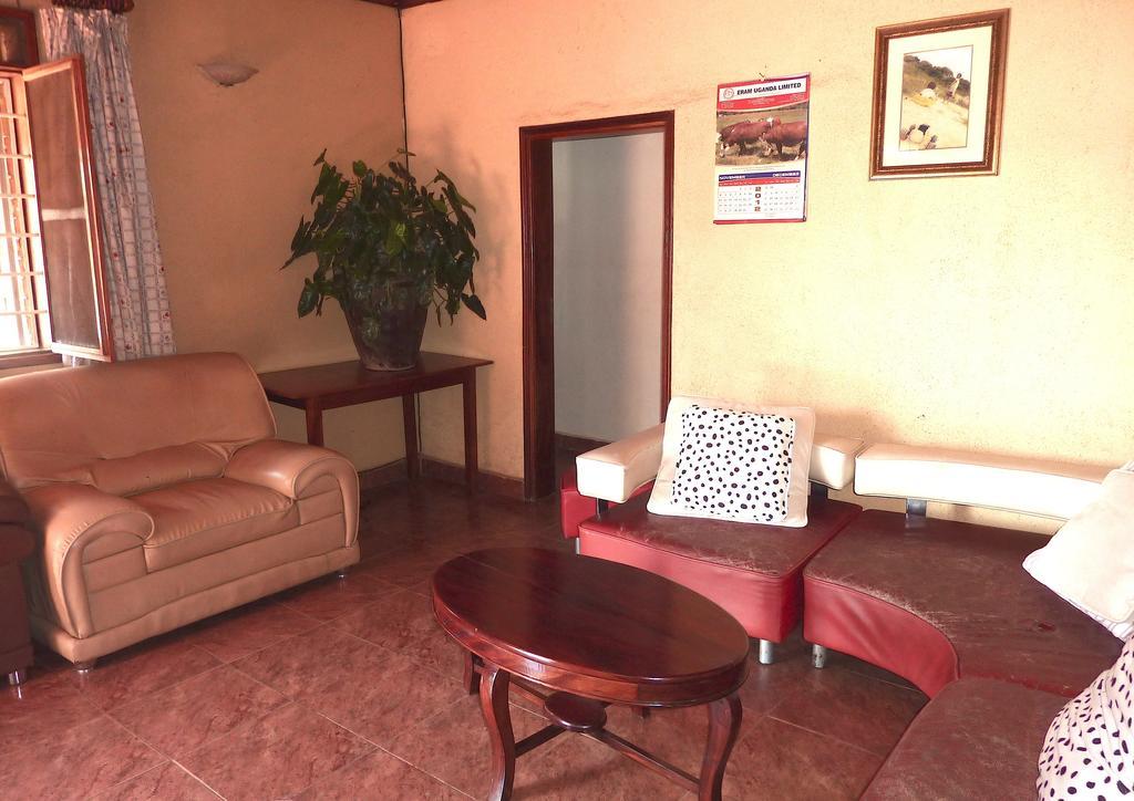 Hotel Acacia Kampala Exteriér fotografie
