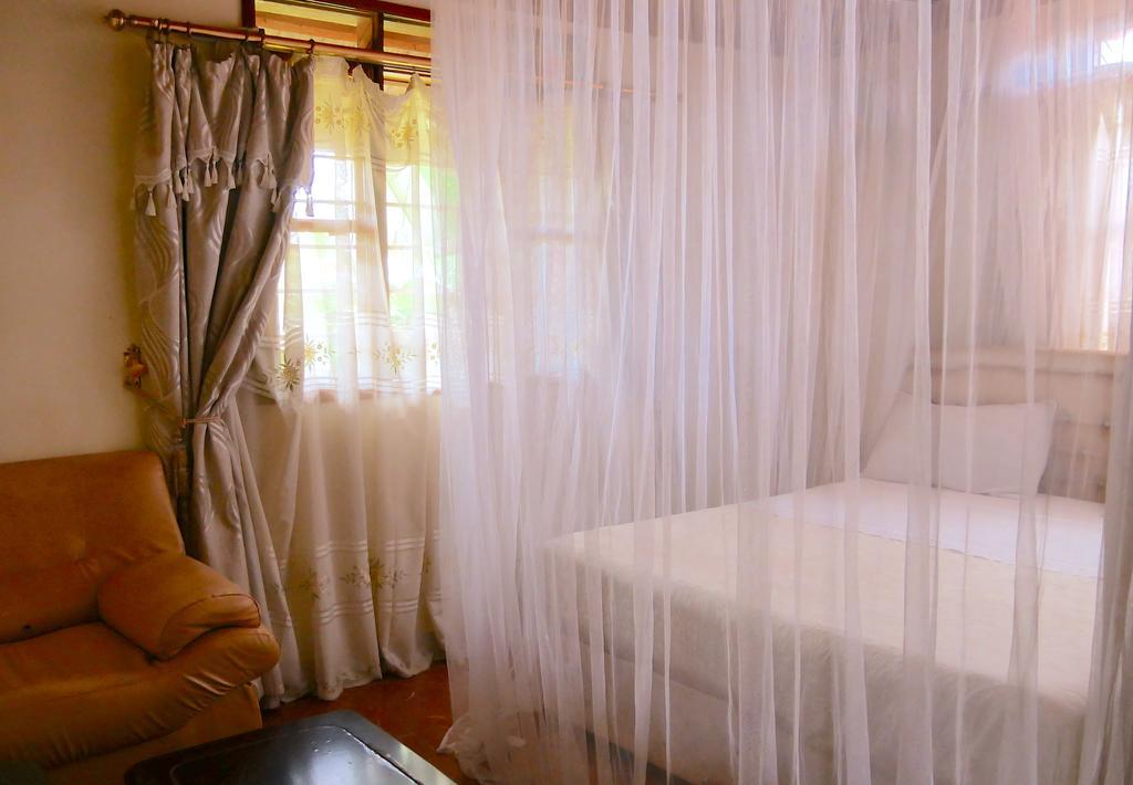 Hotel Acacia Kampala Exteriér fotografie