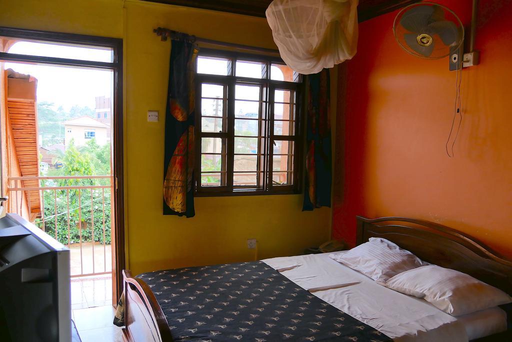 Hotel Acacia Kampala Exteriér fotografie